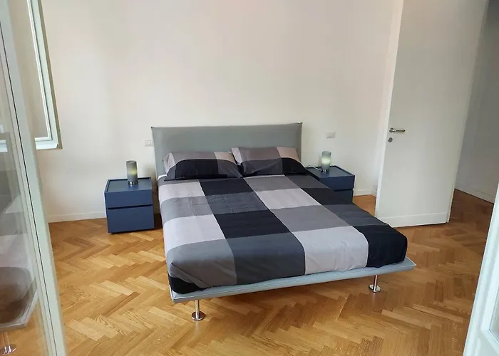 Maestrale Flexyrent - Parking - Wifi - A C Apartman Rapallo